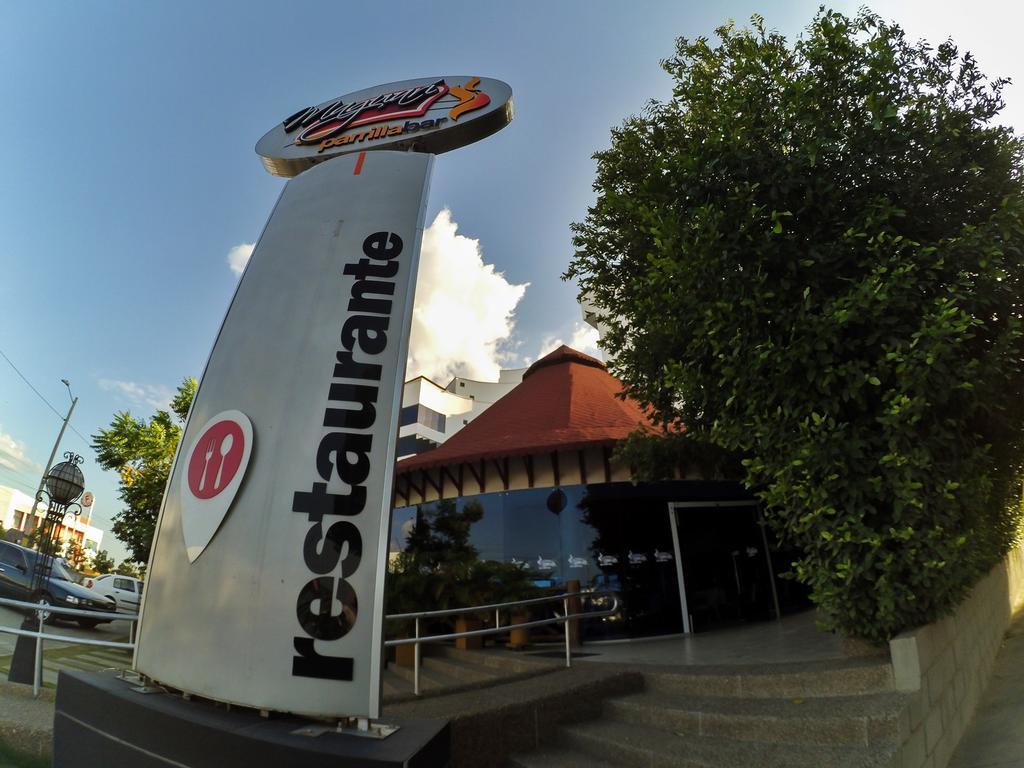 Hotel Florida Sinu Montería Екстериор снимка
